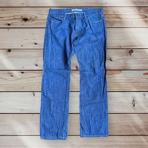 EXPRESS Men’s Kingston Classic Fit Straight Leg Denim Jeans